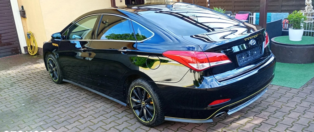 Hyundai i40 cena 48900 przebieg: 125200, rok produkcji 2013 z Niepołomice małe 137